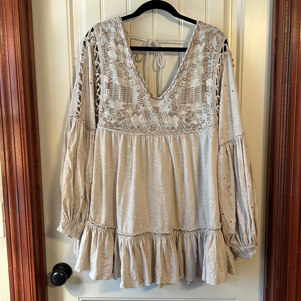 Free People long sleeve shirt - M